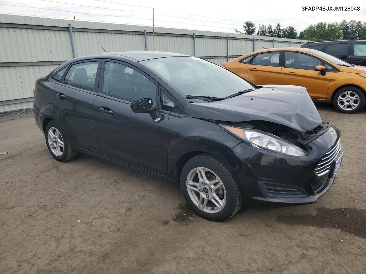 3FADP4BJXJM128048 2018 Ford Fiesta Se