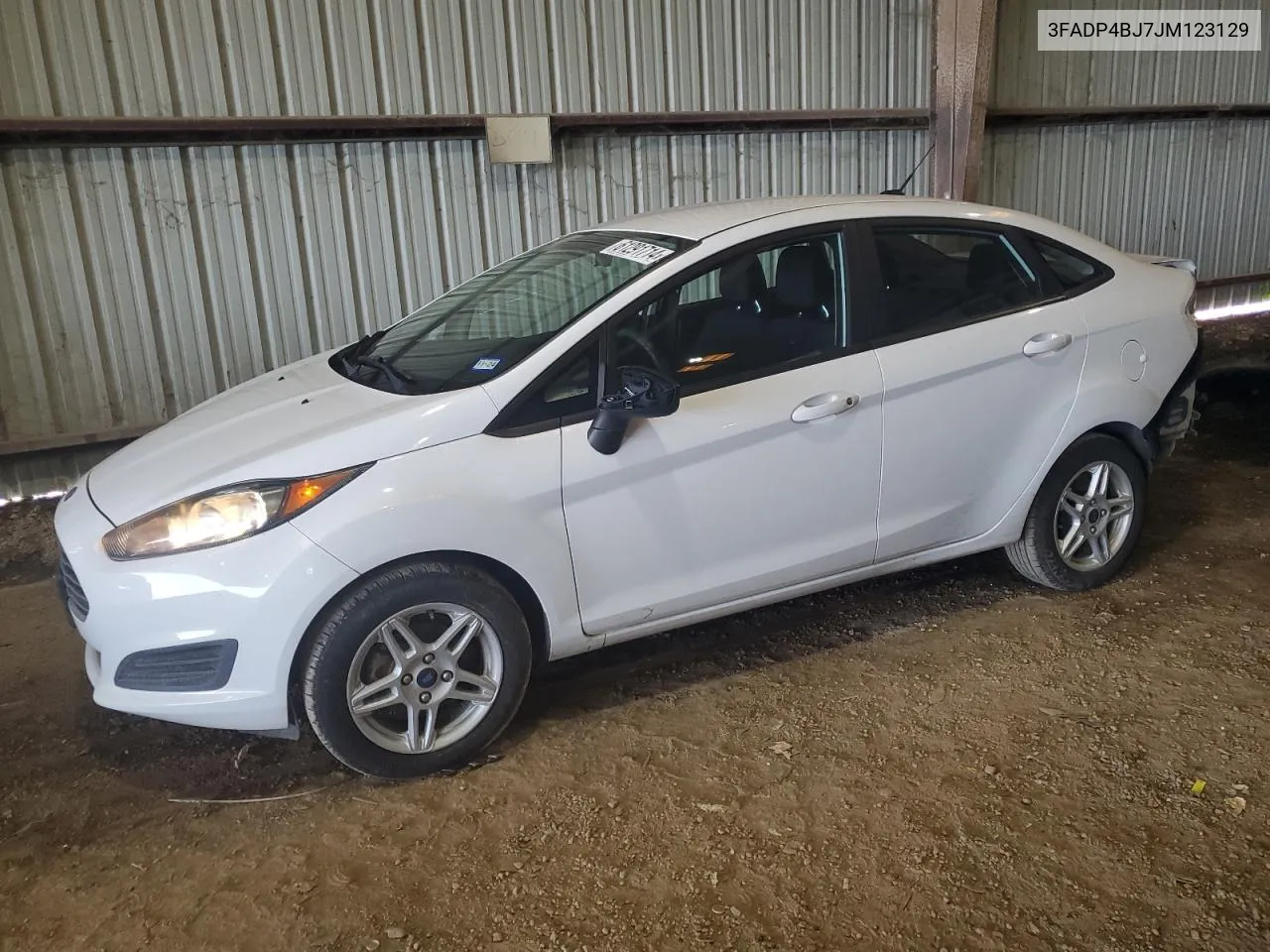 2018 Ford Fiesta Se VIN: 3FADP4BJ7JM123129 Lot: 61291714