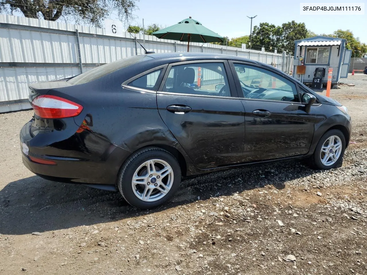 3FADP4BJ0JM111176 2018 Ford Fiesta Se