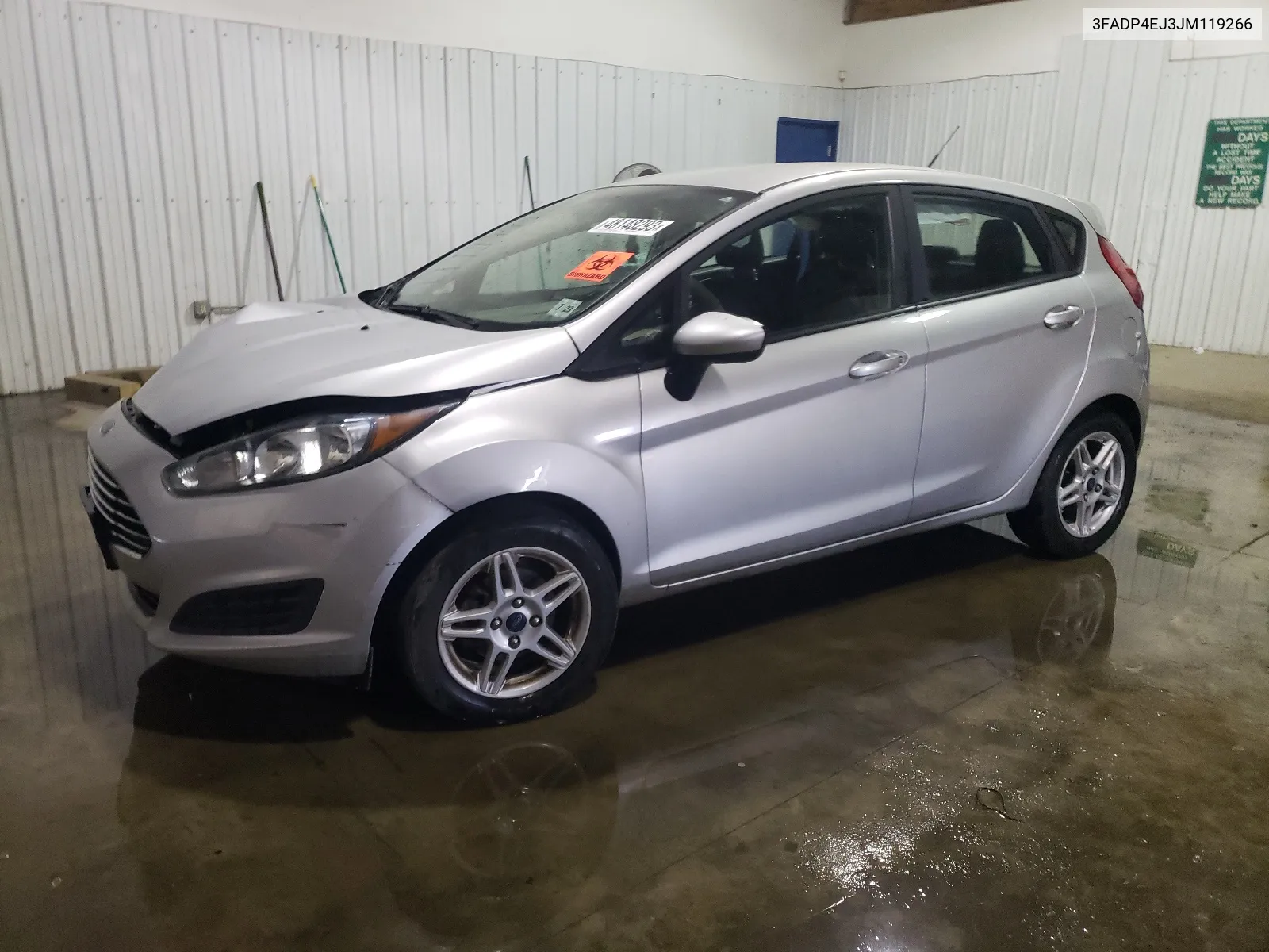 3FADP4EJ3JM119266 2018 Ford Fiesta Se