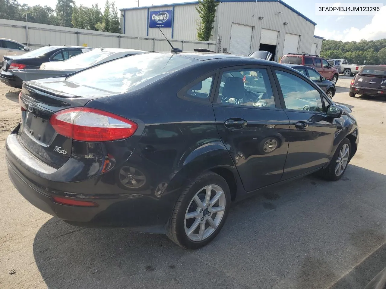 3FADP4BJ4JM123296 2018 Ford Fiesta Se