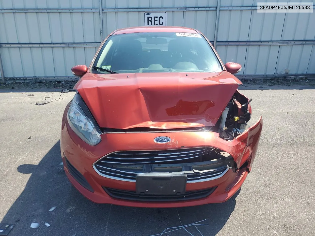 3FADP4EJ5JM126638 2018 Ford Fiesta Se