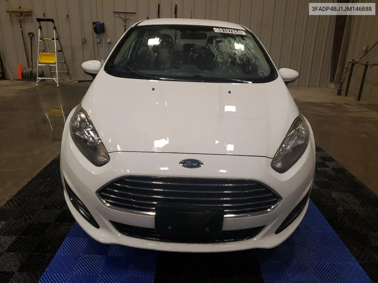 3FADP4BJ1JM146888 2018 Ford Fiesta Se