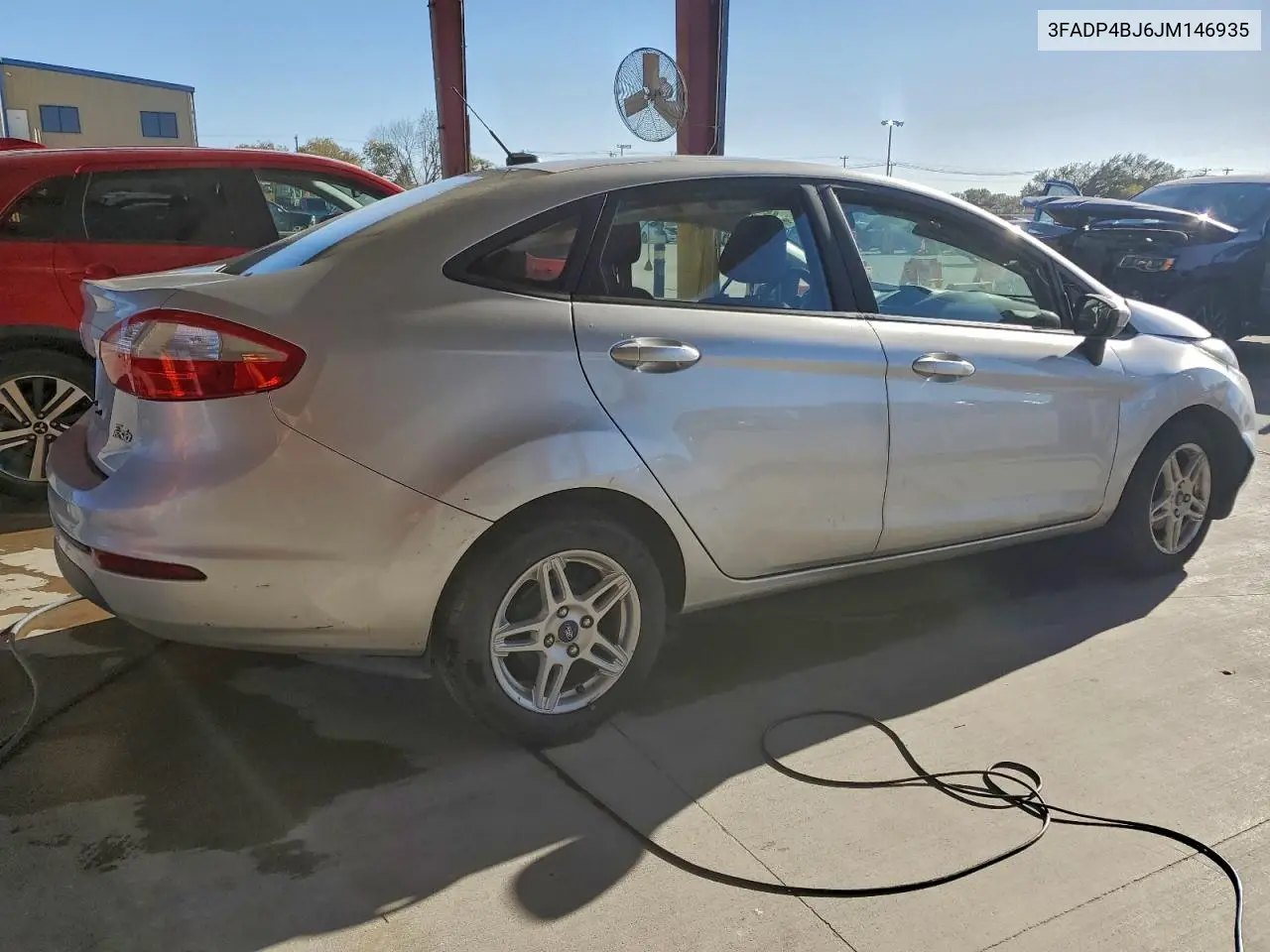 3FADP4BJ6JM146935 2018 Ford Fiesta Se