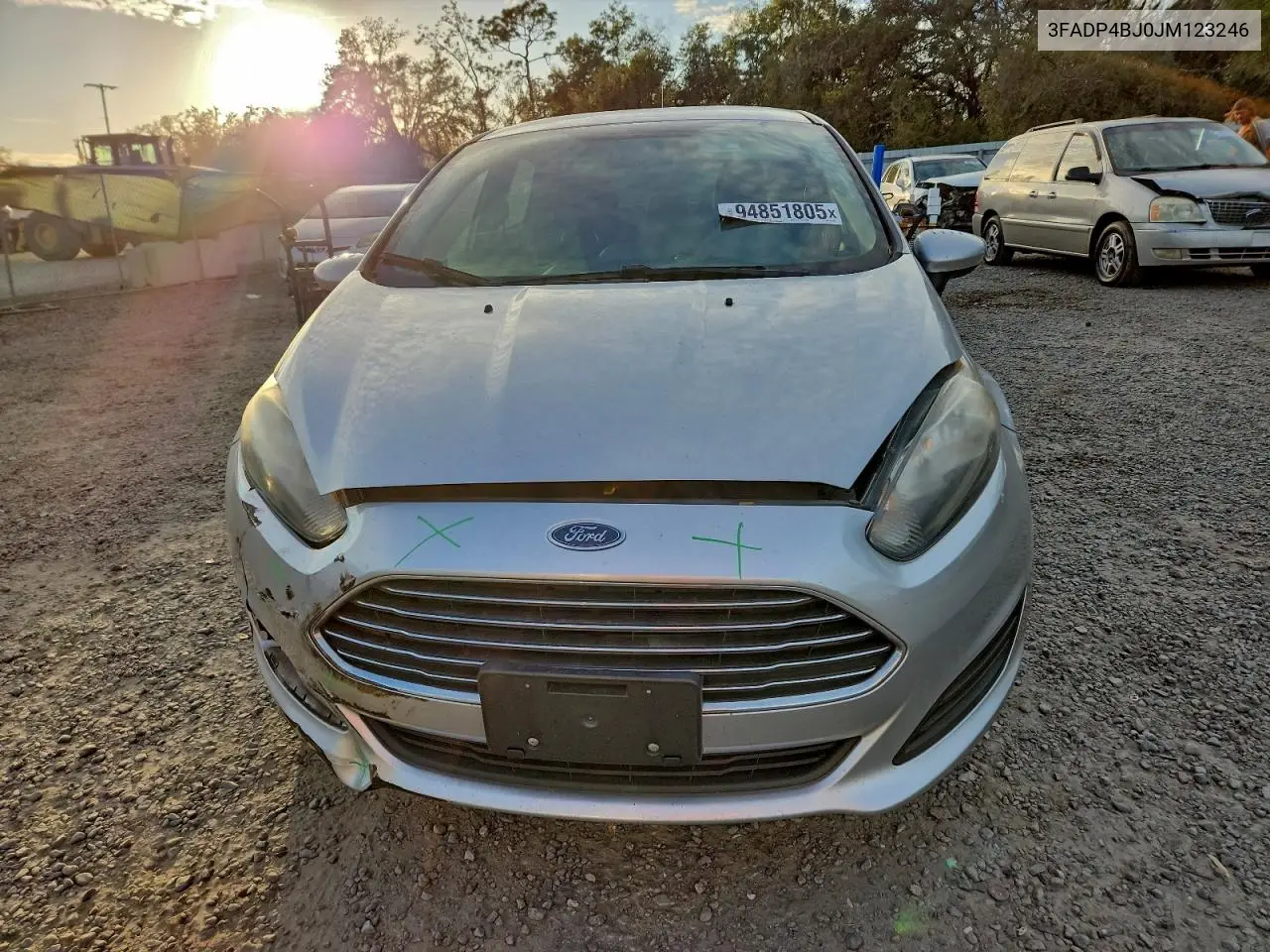 3FADP4BJ0JM123246 2018 Ford Fiesta Se
