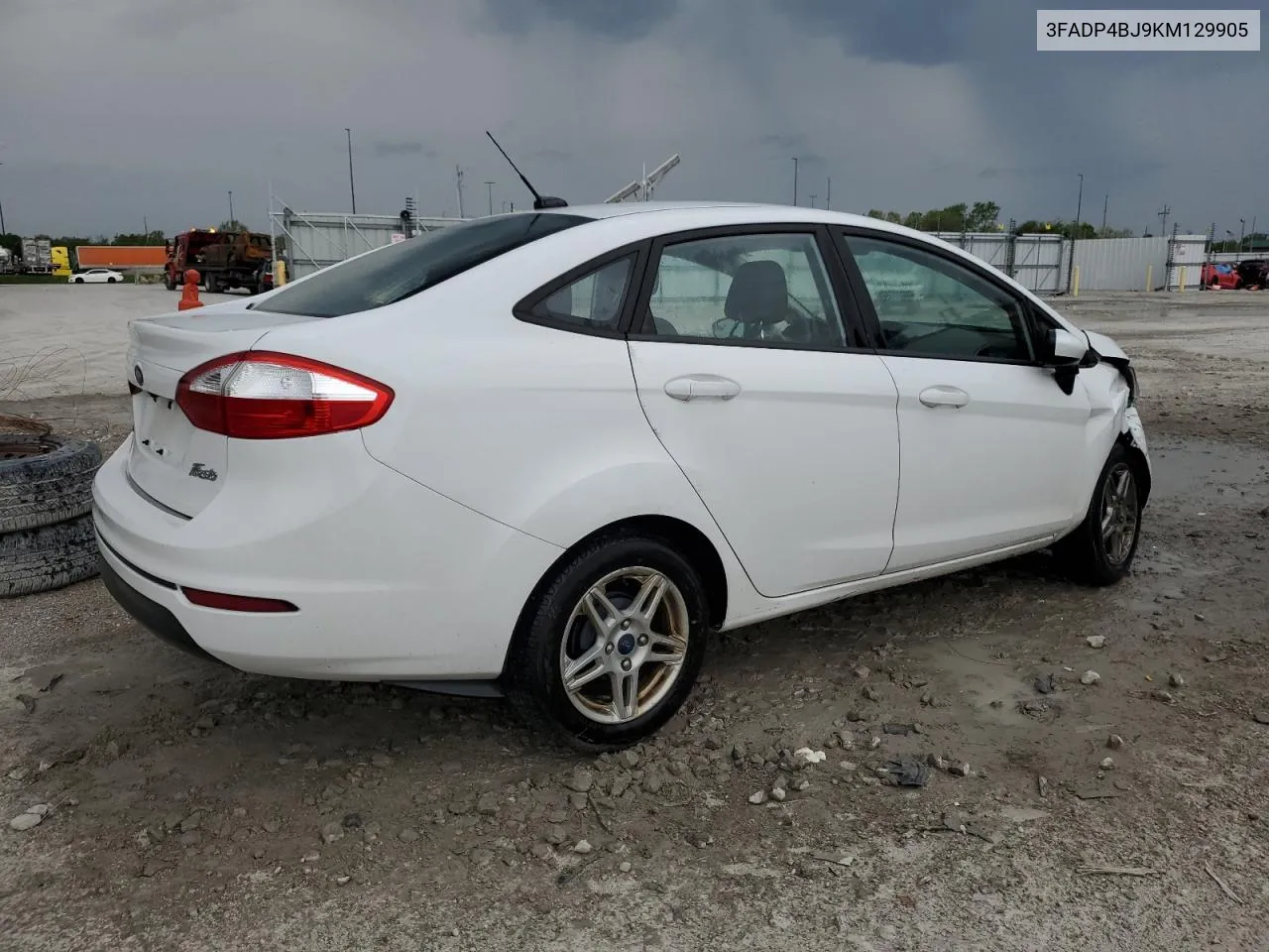 3FADP4BJ9KM129905 2019 Ford Fiesta Se