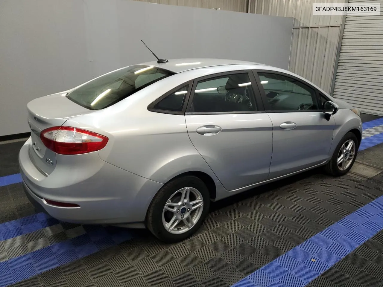 2019 Ford Fiesta Se VIN: 3FADP4BJ8KM163169 Lot: 55372734