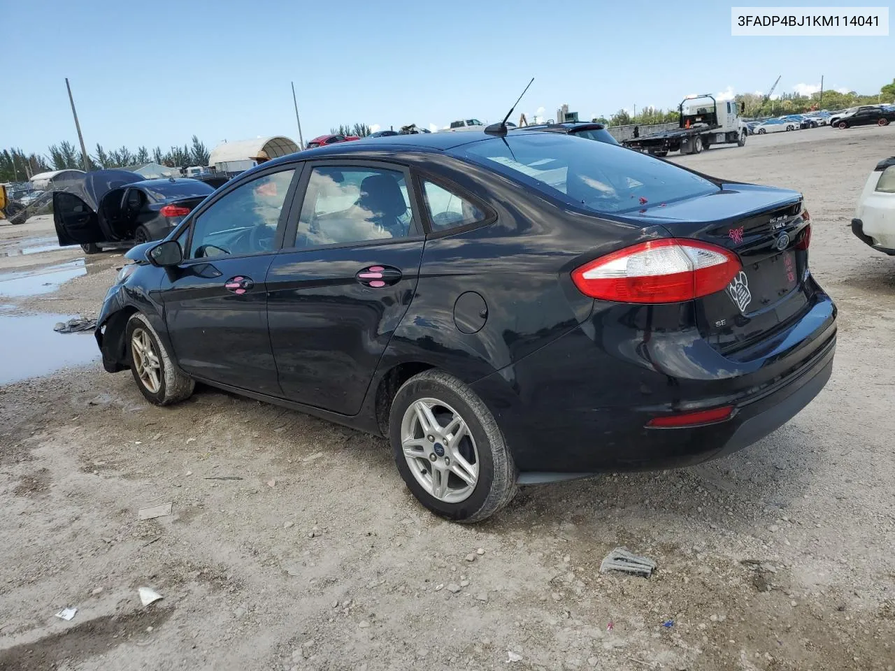 3FADP4BJ1KM114041 2019 Ford Fiesta Se