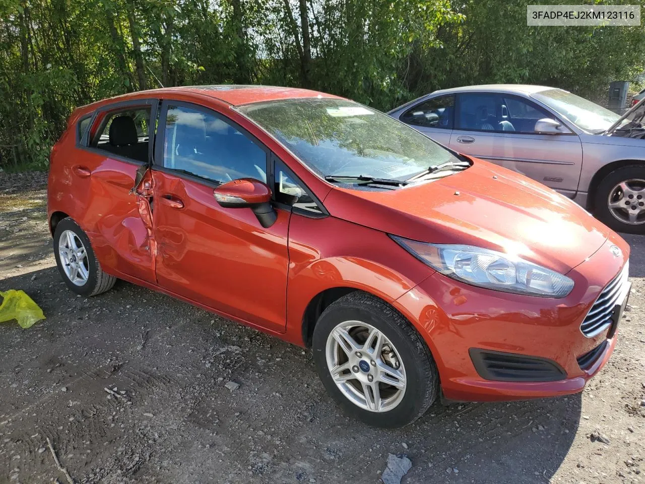 3FADP4EJ2KM123116 2019 Ford Fiesta Se