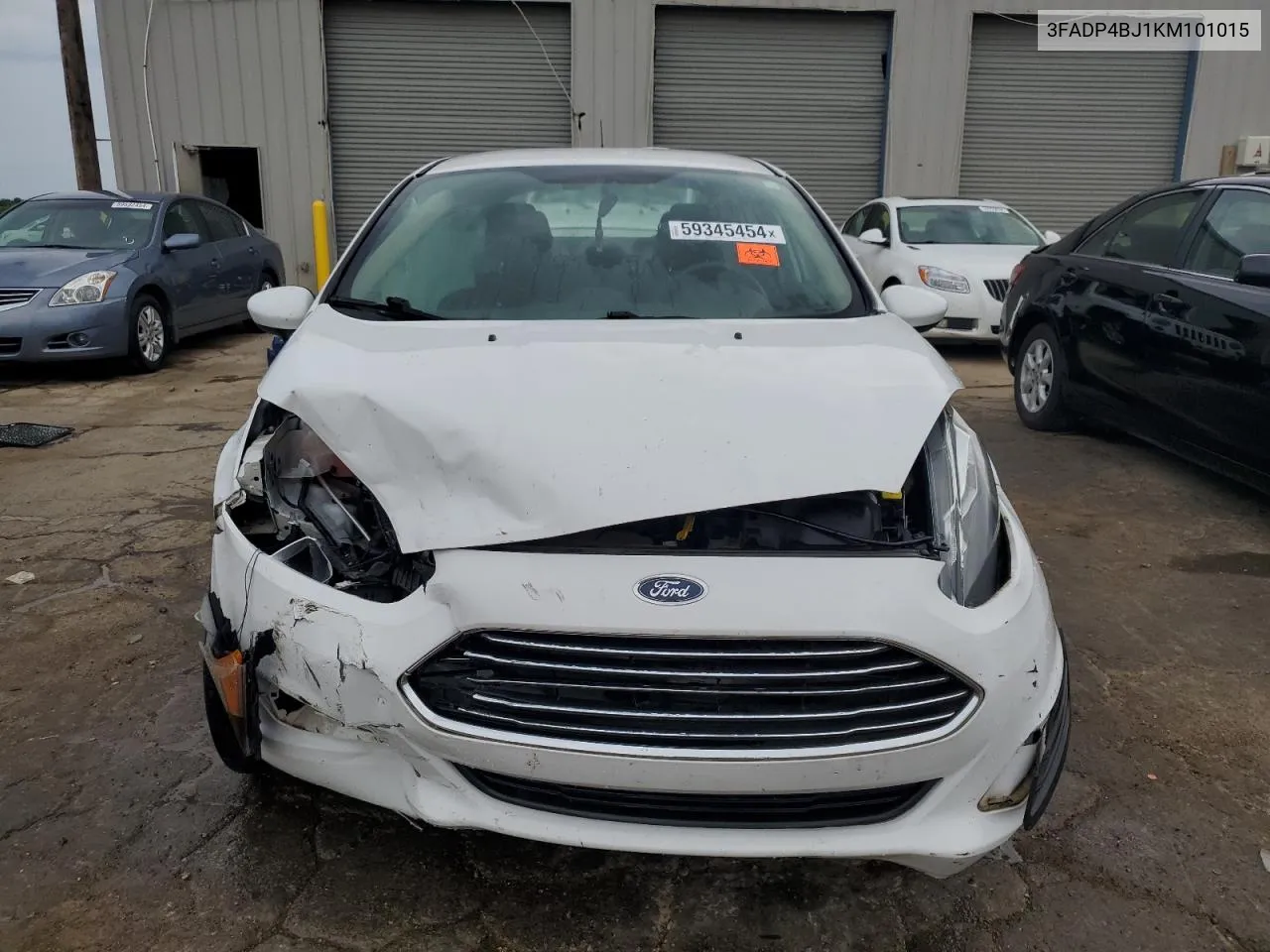 3FADP4BJ1KM101015 2019 Ford Fiesta Se