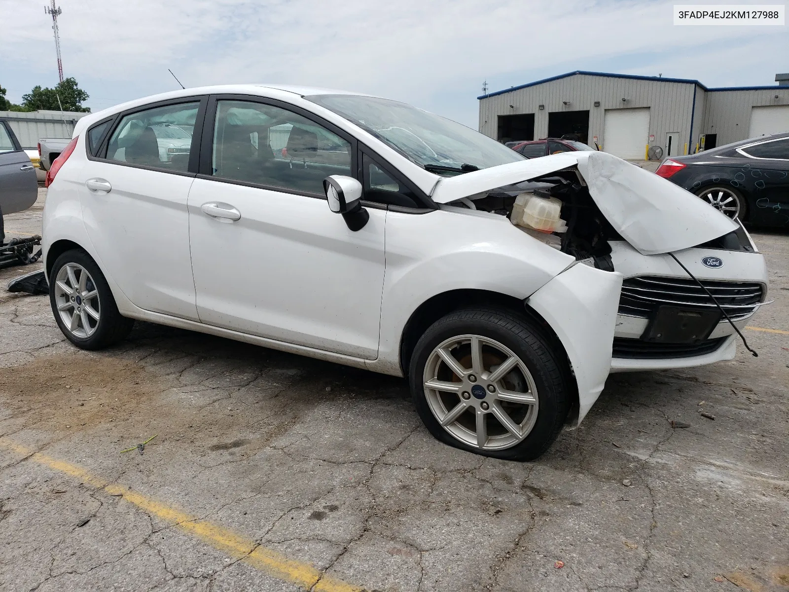 3FADP4EJ2KM127988 2019 Ford Fiesta Se