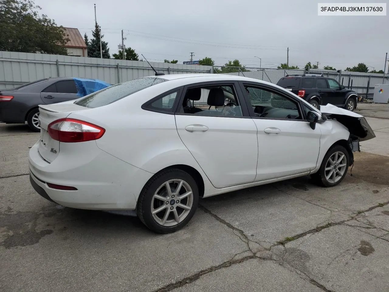 3FADP4BJ3KM137630 2019 Ford Fiesta Se