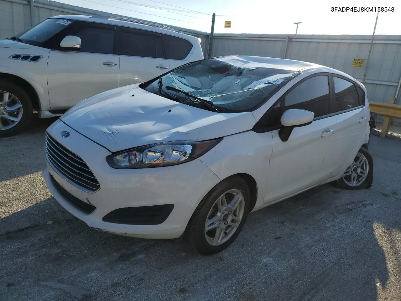 3FADP4EJ8KM158548 2019 Ford Fiesta Se