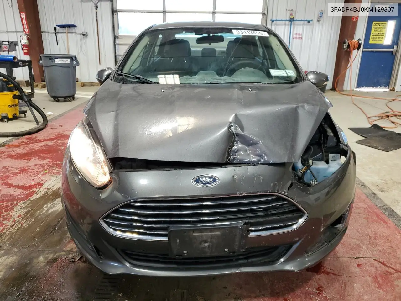 3FADP4BJ0KM129307 2019 Ford Fiesta Se