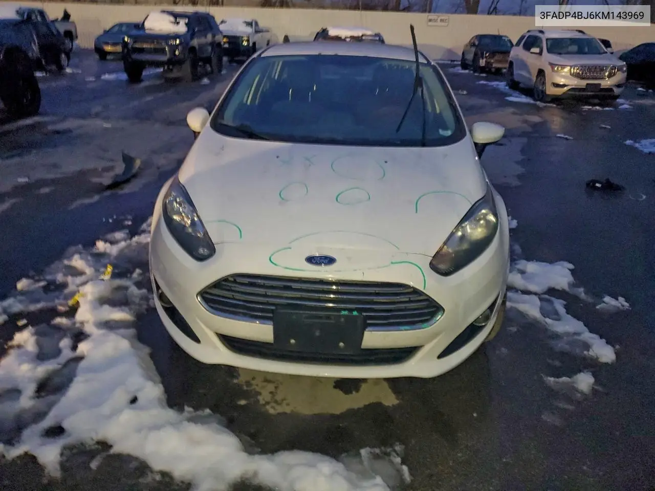 3FADP4BJ6KM143969 2019 Ford Fiesta Se