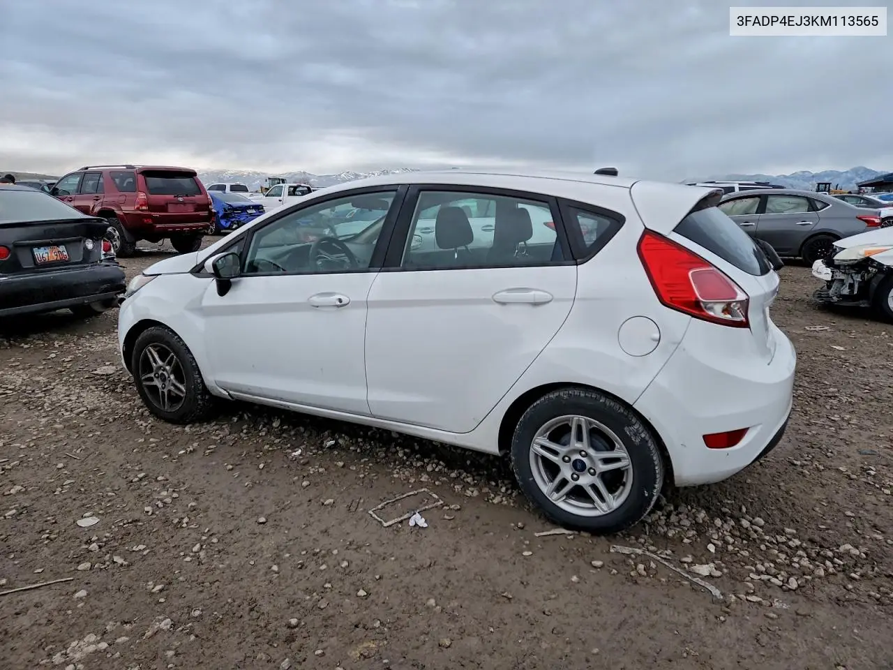 3FADP4EJ3KM113565 2019 Ford Fiesta Se