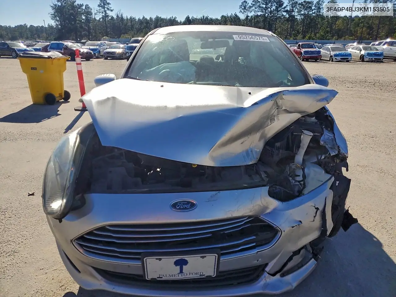 3FADP4BJ3KM153505 2019 Ford Fiesta Se