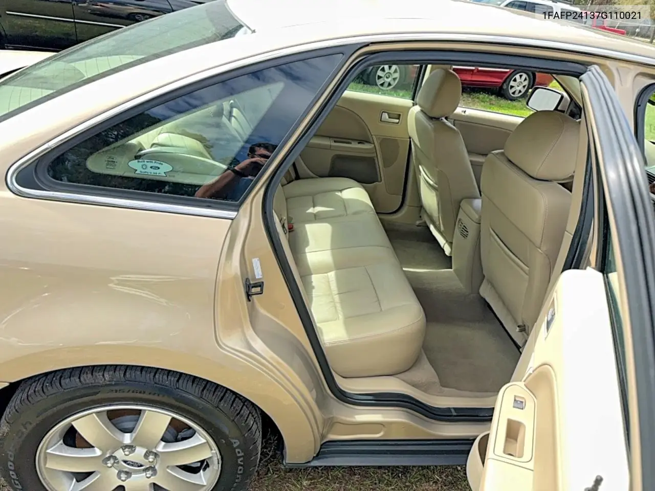 2007 Ford Five Hundred Sel VIN: 1FAFP24137G110021 Lot: 45444386