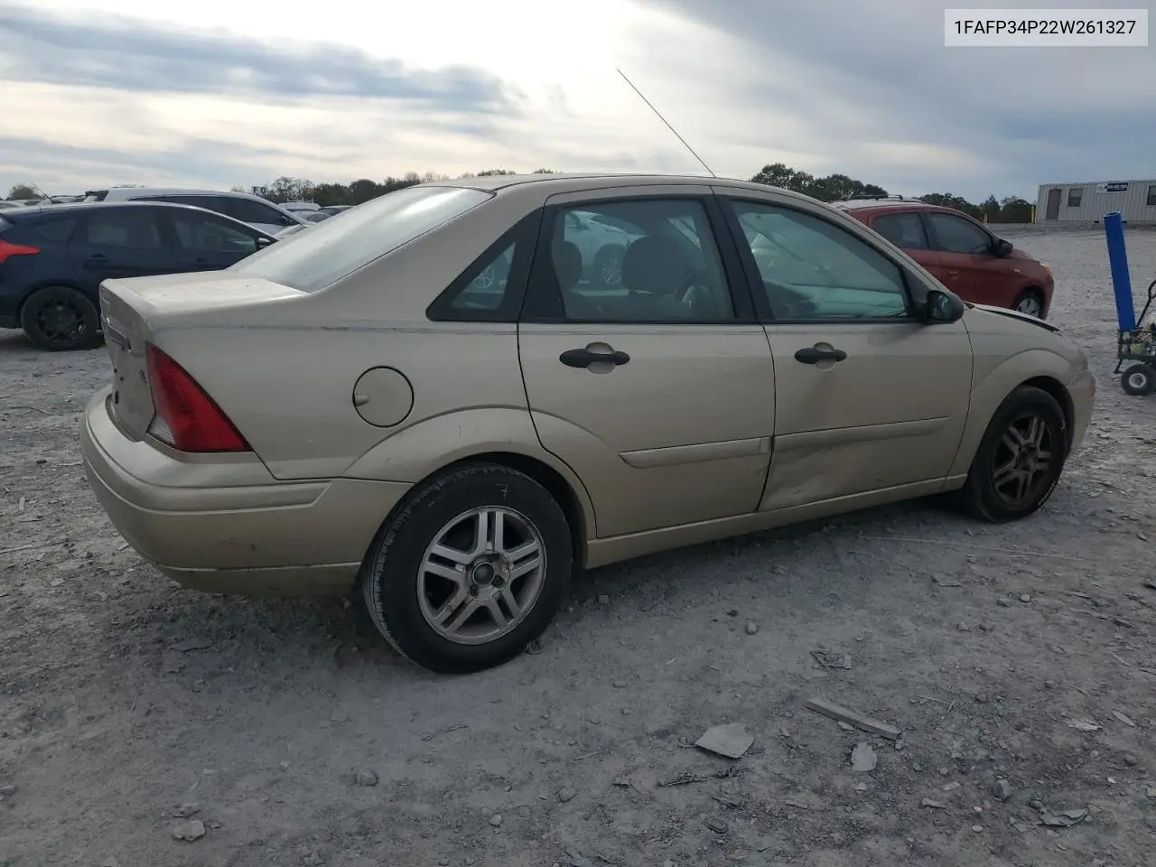 1FAFP34P22W261327 2002 Ford Focus Se