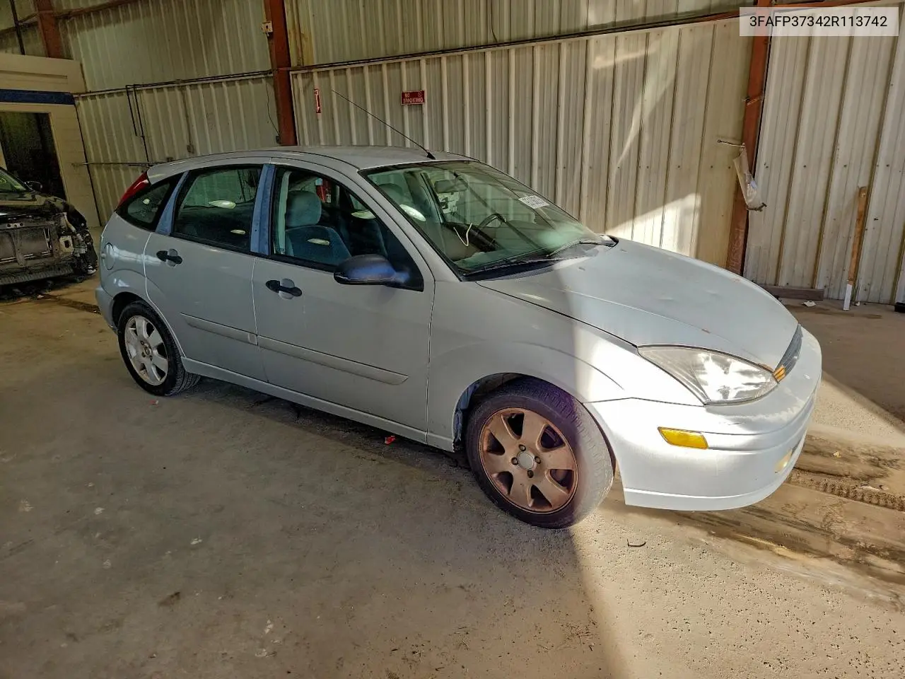 3FAFP37342R113742 2002 Ford Focus Zx5