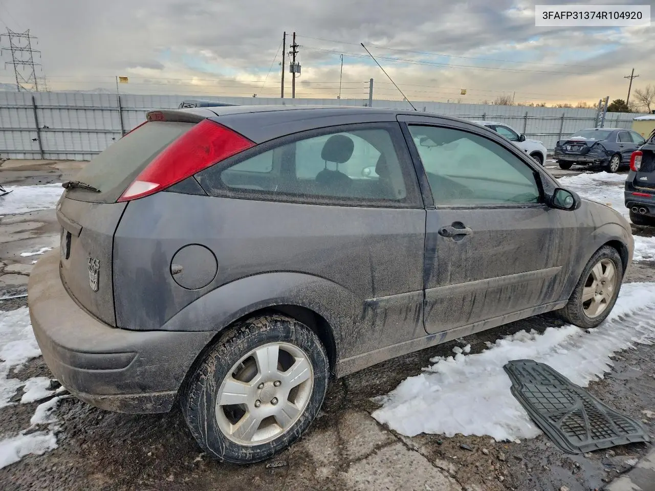 3FAFP31374R104920 2004 Ford Focus Zx3