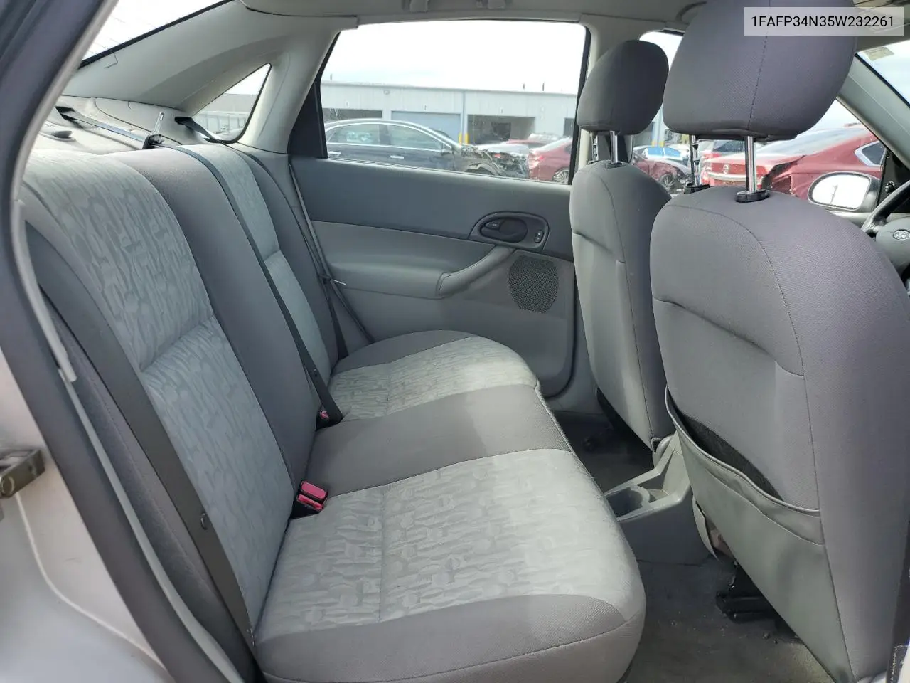 1FAFP34N35W232261 2005 Ford Focus Zx4