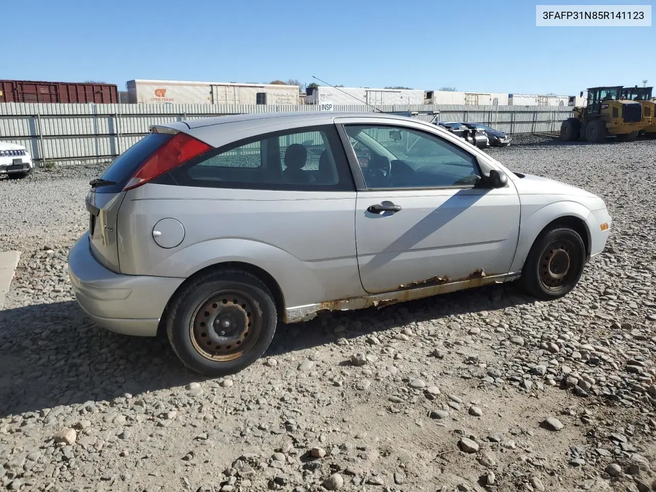 3FAFP31N85R141123 2005 Ford Focus Zx3