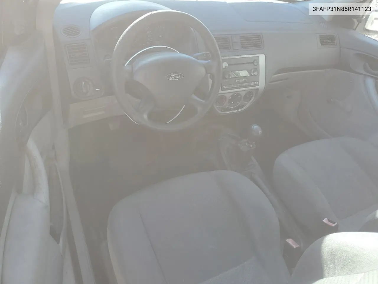 3FAFP31N85R141123 2005 Ford Focus Zx3