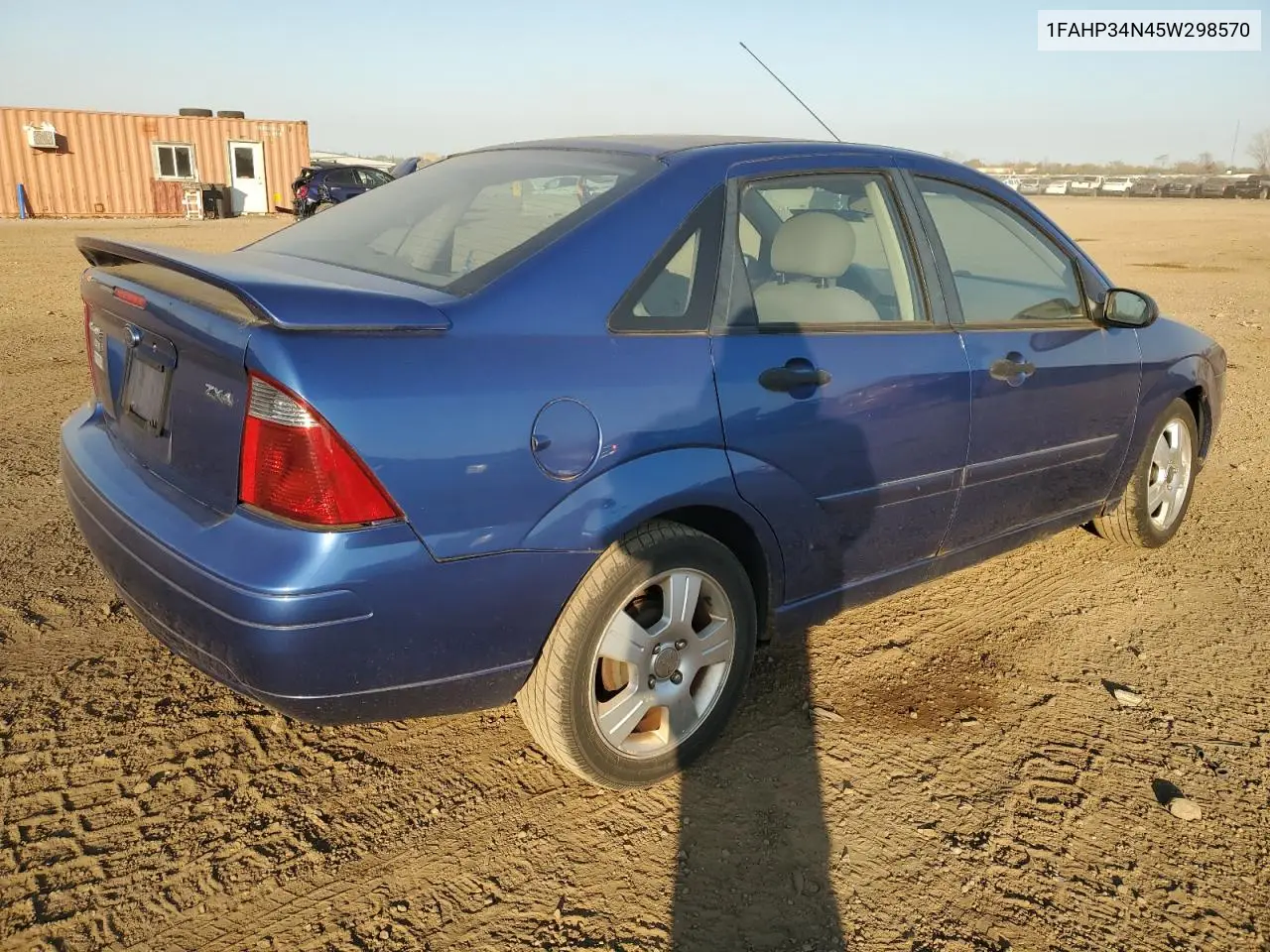 1FAHP34N45W298570 2005 Ford Focus Zx4