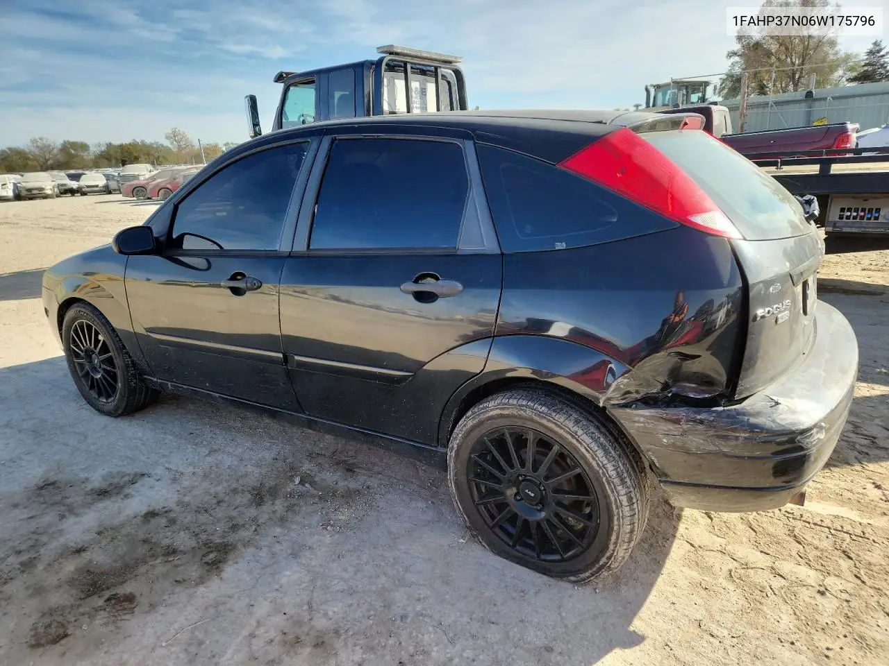 1FAHP37N06W175796 2006 Ford Focus Zx5
