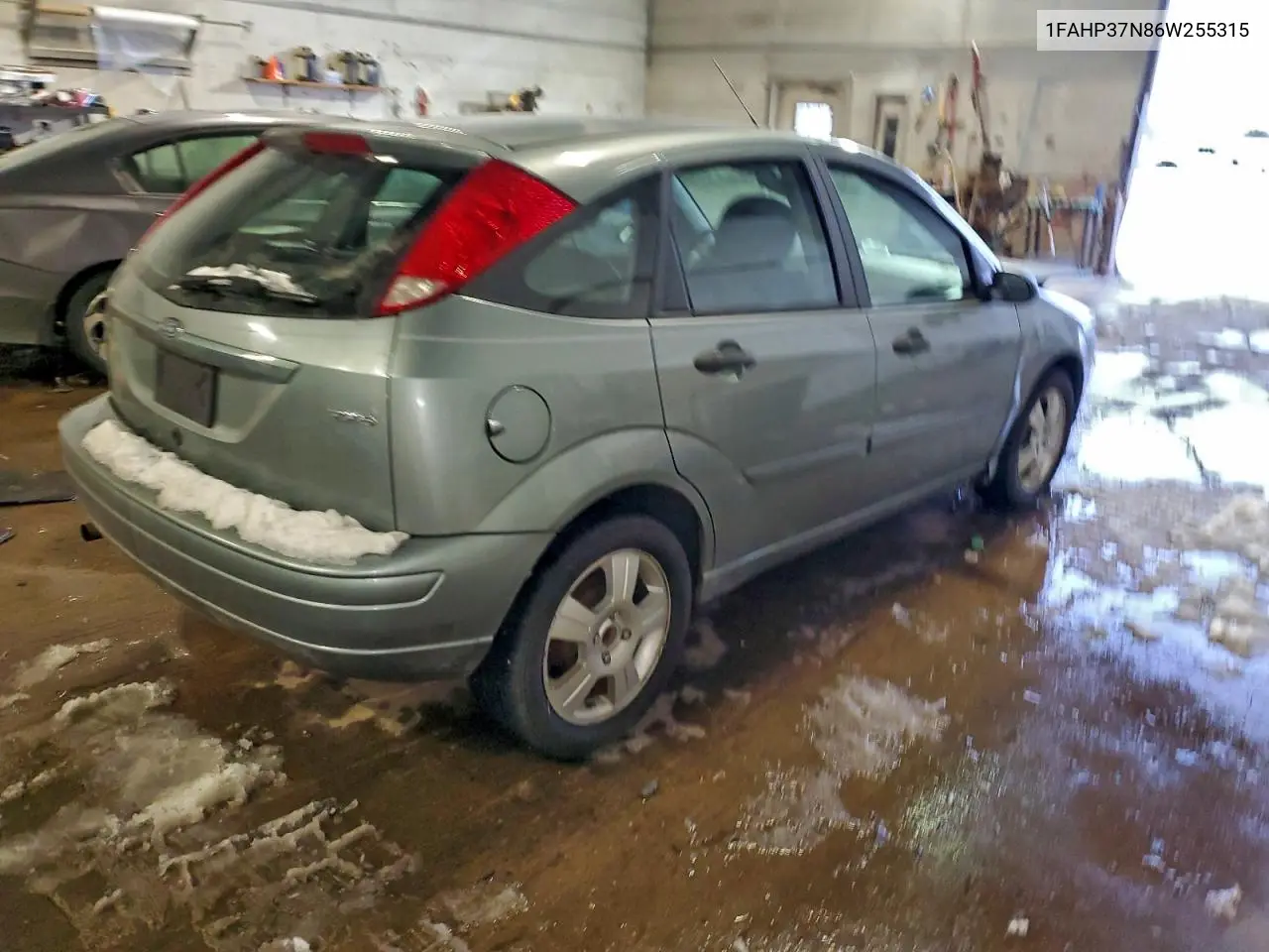 1FAHP37N86W255315 2006 Ford Focus Zx5