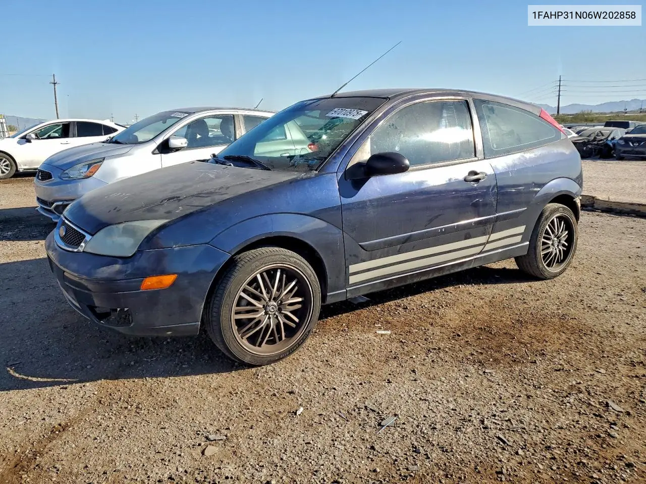 1FAHP31N06W202858 2006 Ford Focus Zx3