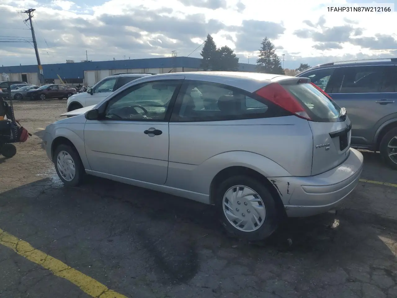 1FAHP31N87W212166 2007 Ford Focus Zx3
