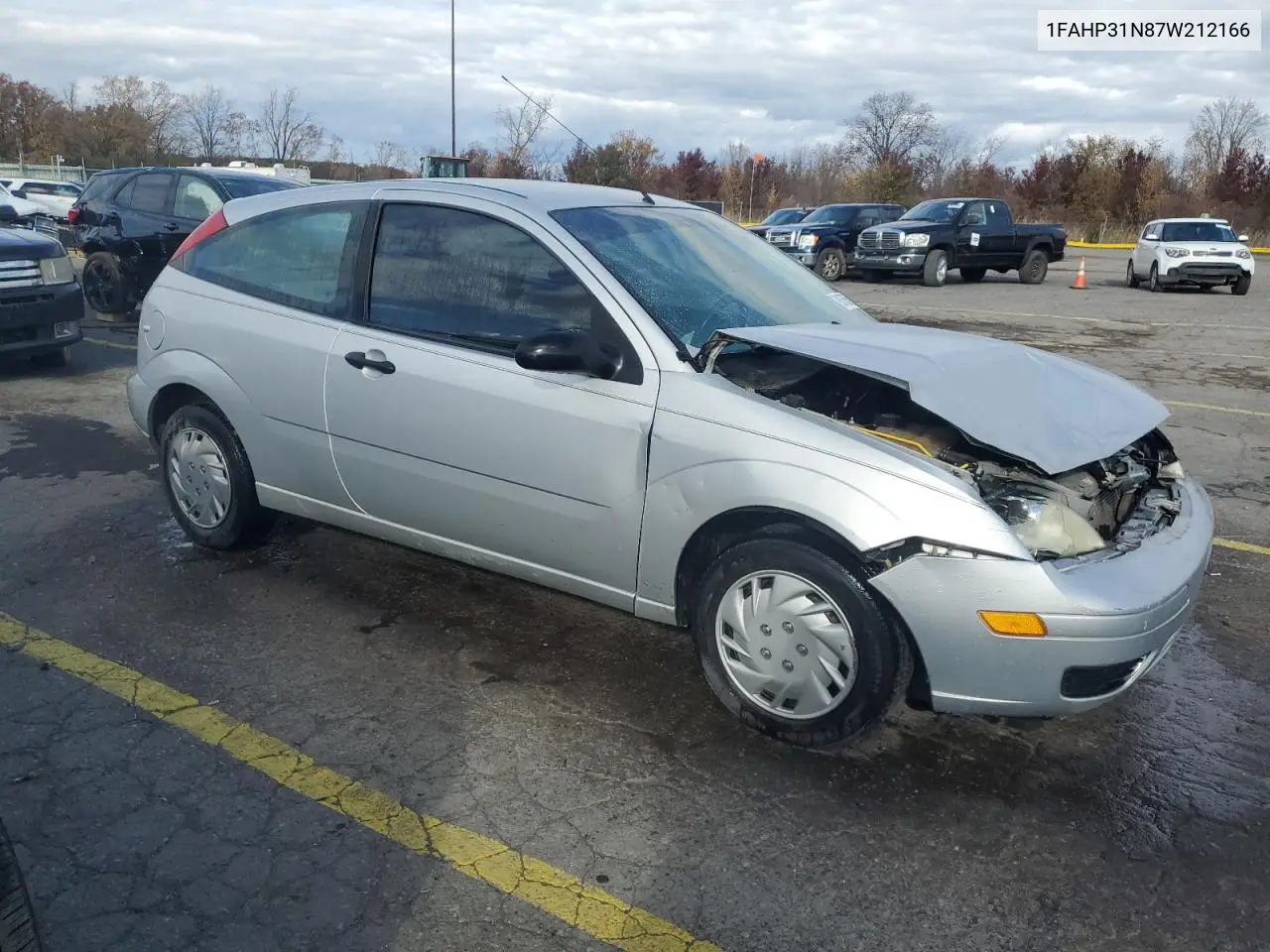 1FAHP31N87W212166 2007 Ford Focus Zx3