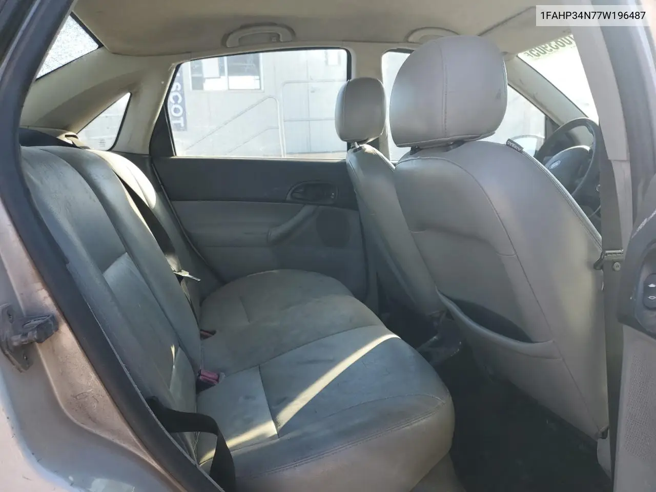 1FAHP34N77W196487 2007 Ford Focus Zx4