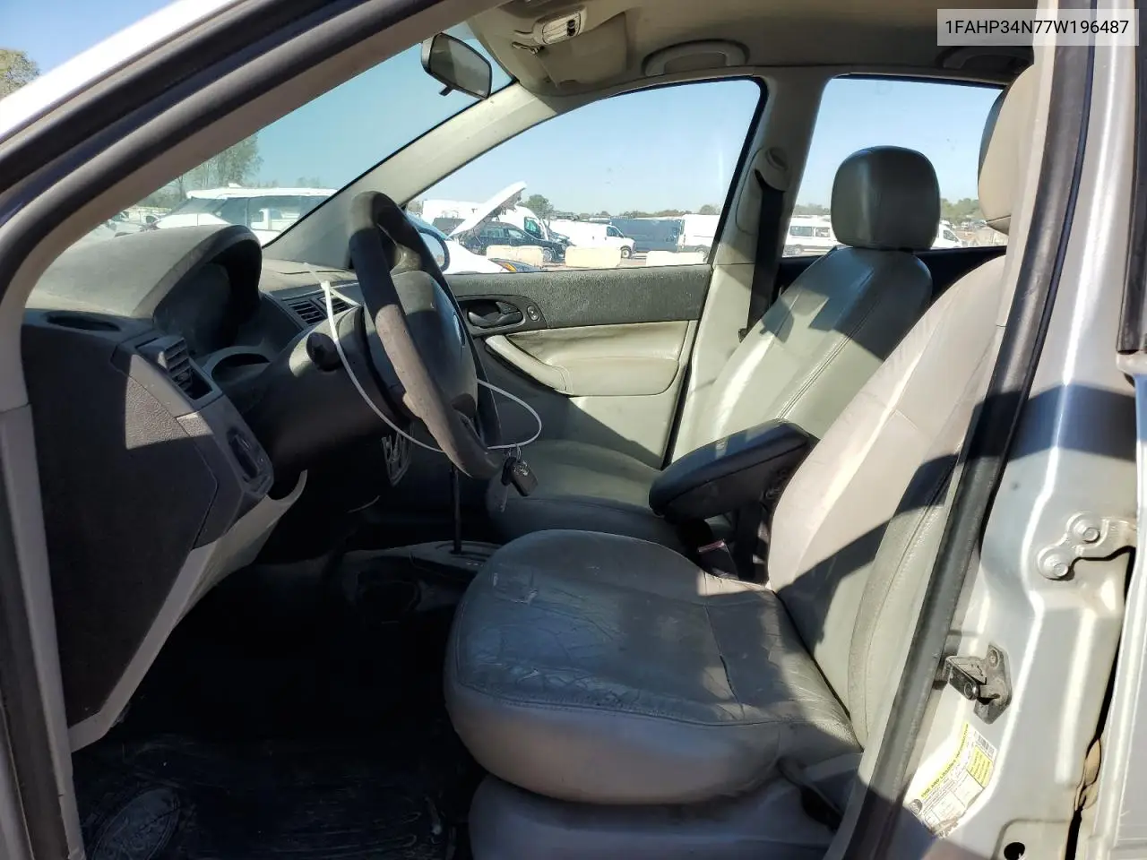 1FAHP34N77W196487 2007 Ford Focus Zx4