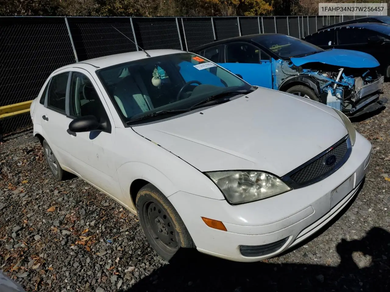 1FAHP34N37W256457 2007 Ford Focus Zx4