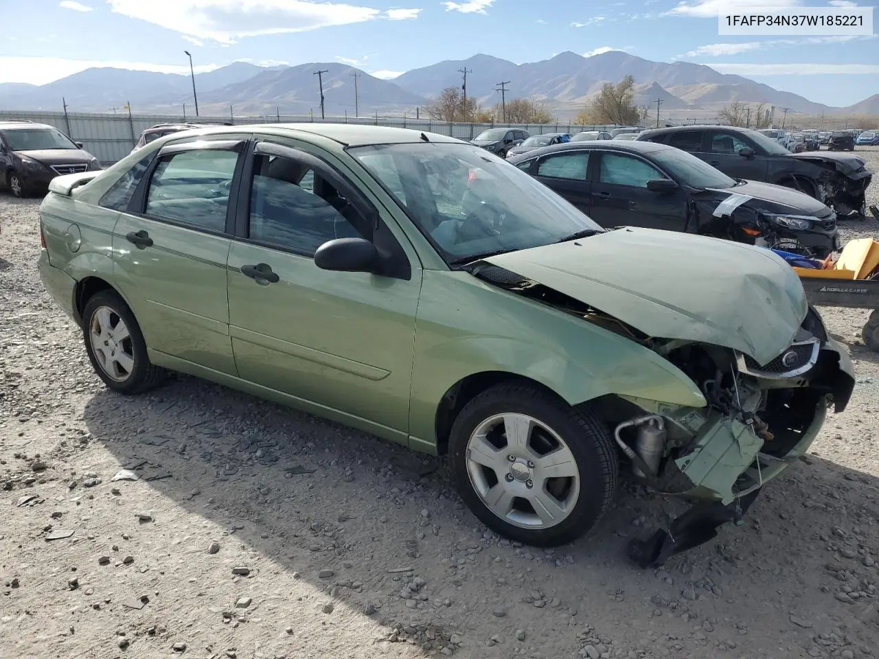 1FAFP34N37W185221 2007 Ford Focus Zx4