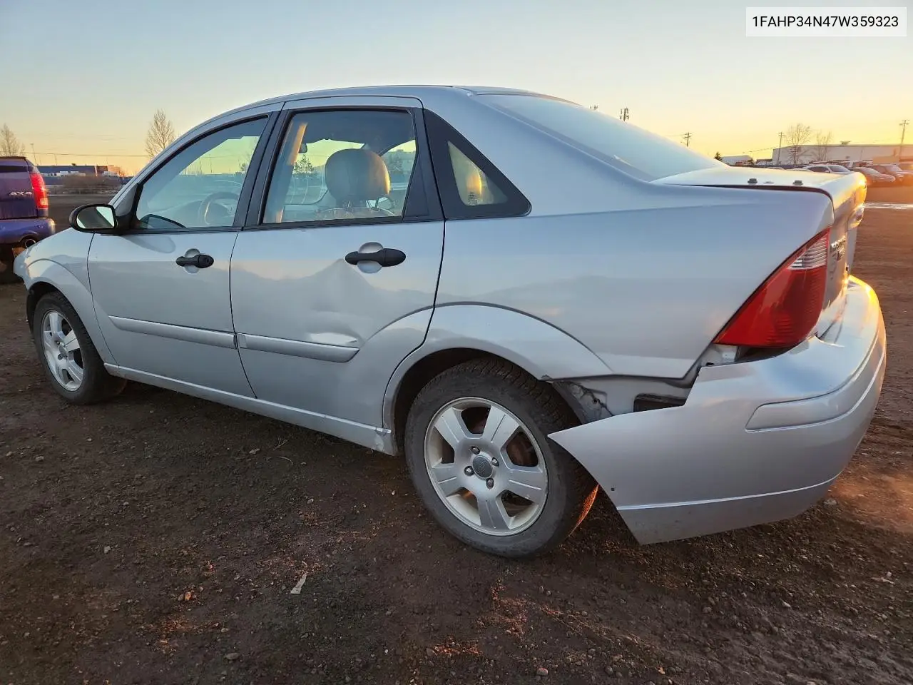 1FAHP34N47W359323 2007 Ford Focus Zx4