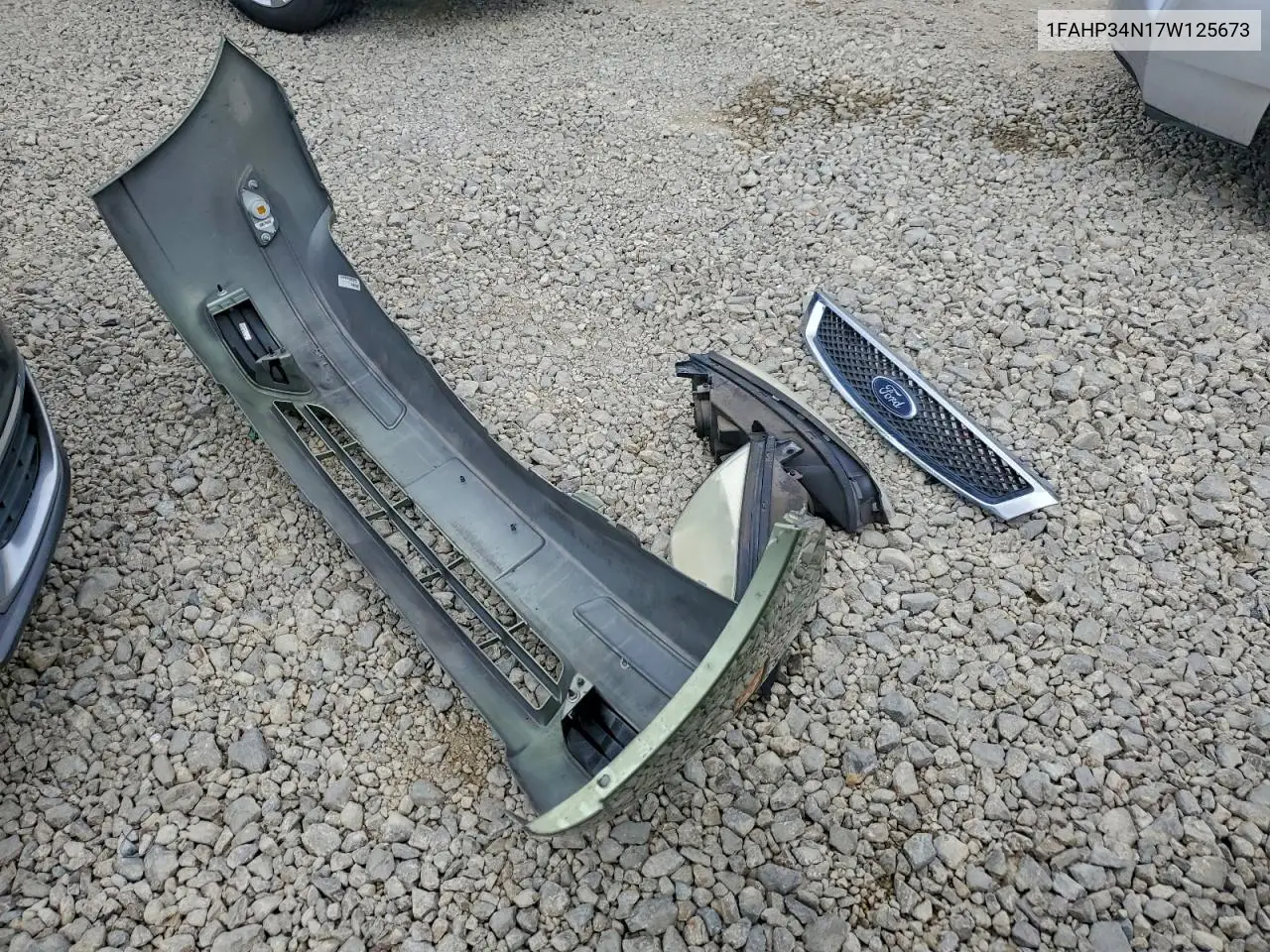 1FAHP34N17W125673 2007 Ford Focus Zx4