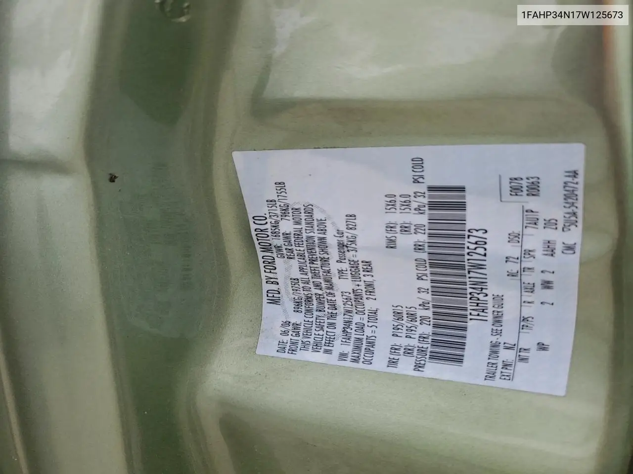 1FAHP34N17W125673 2007 Ford Focus Zx4