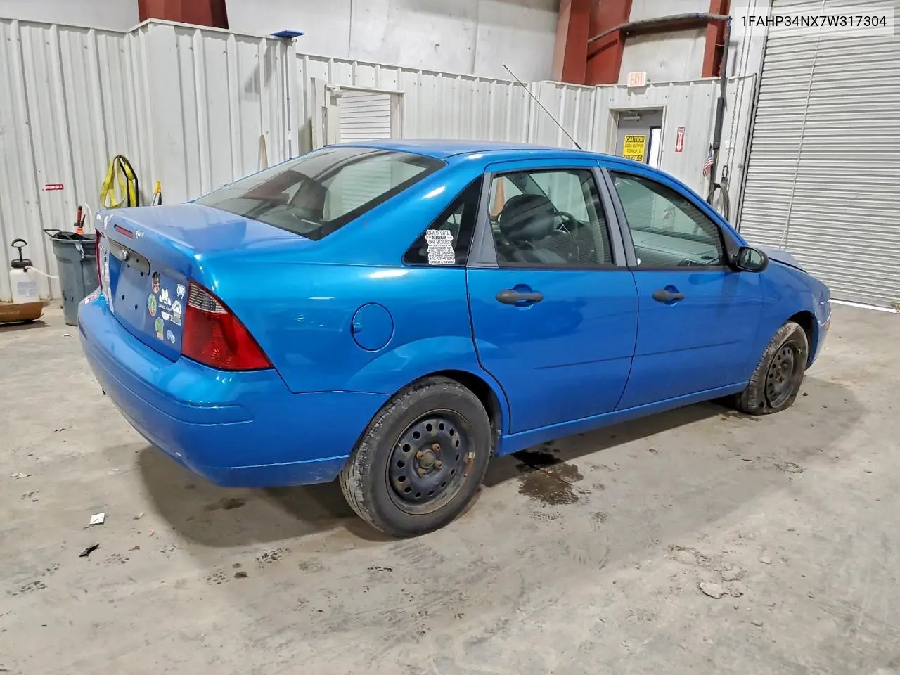 1FAHP34NX7W317304 2007 Ford Focus Zx4