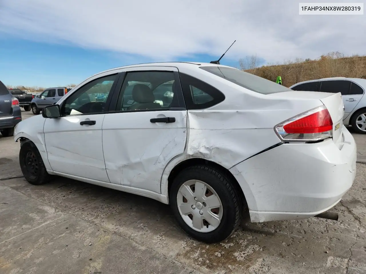 1FAHP34NX8W280319 2008 Ford Focus S/Se