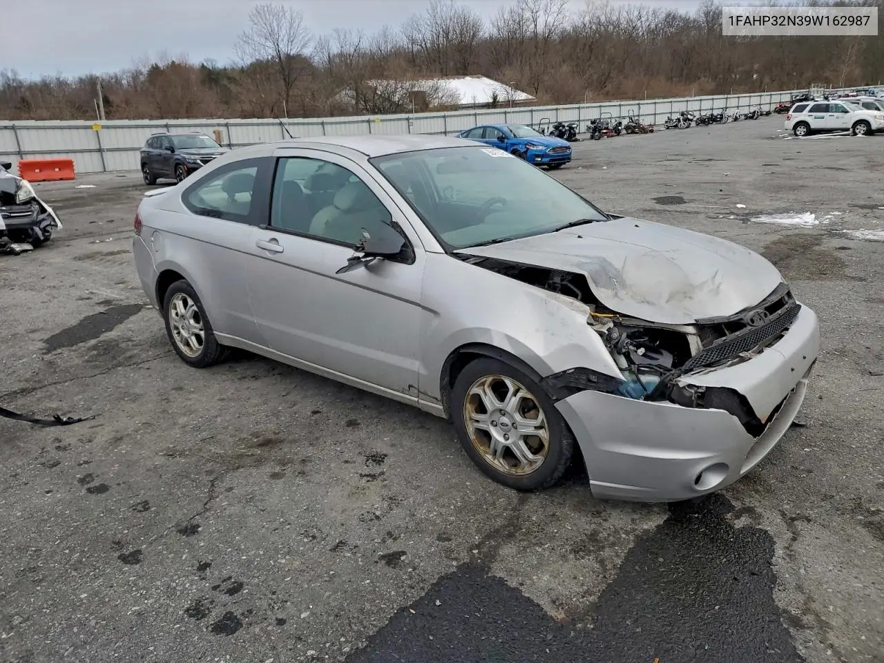 1FAHP32N39W162987 2009 Ford Focus Se