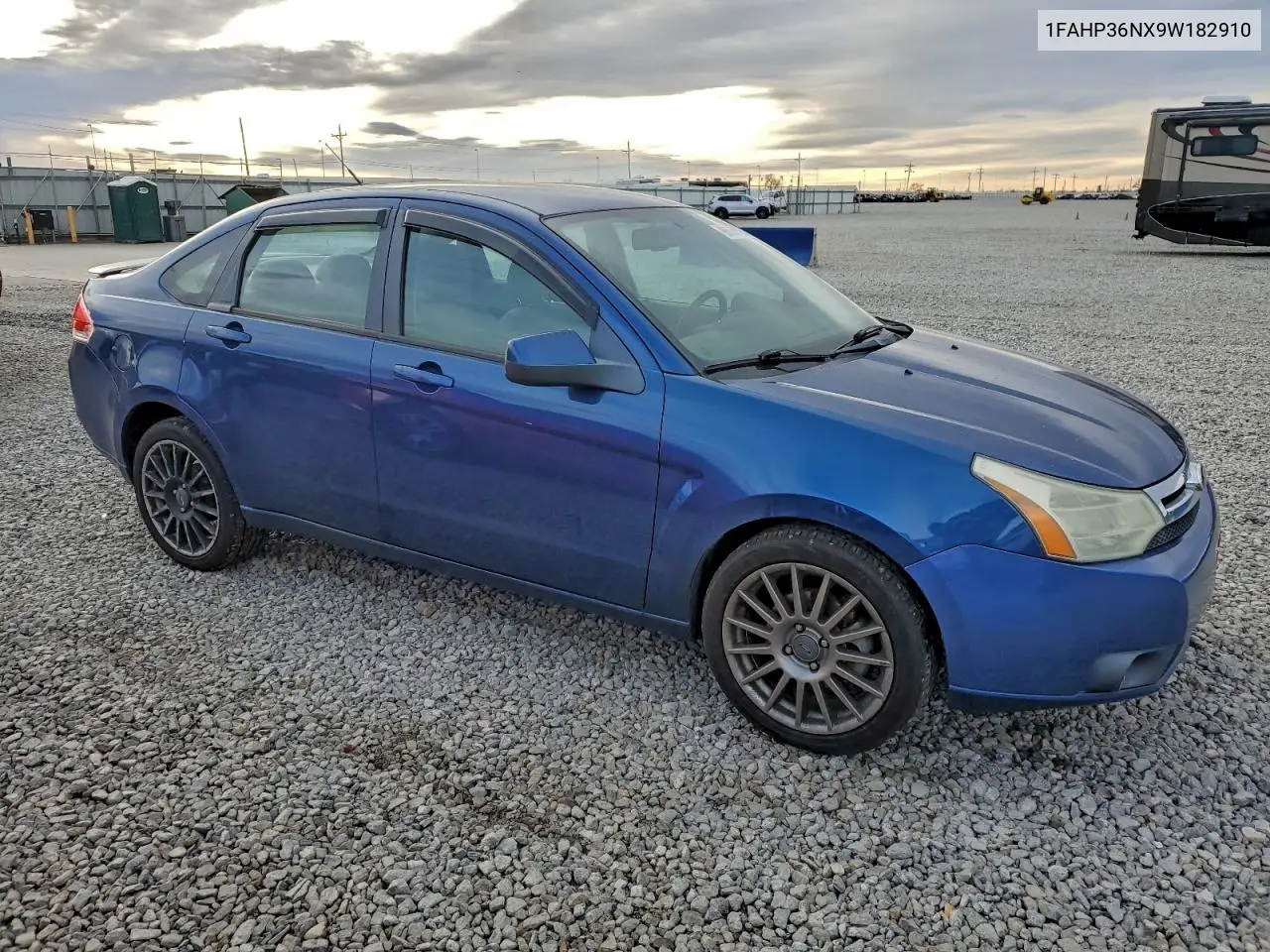 1FAHP36NX9W182910 2009 Ford Focus Ses