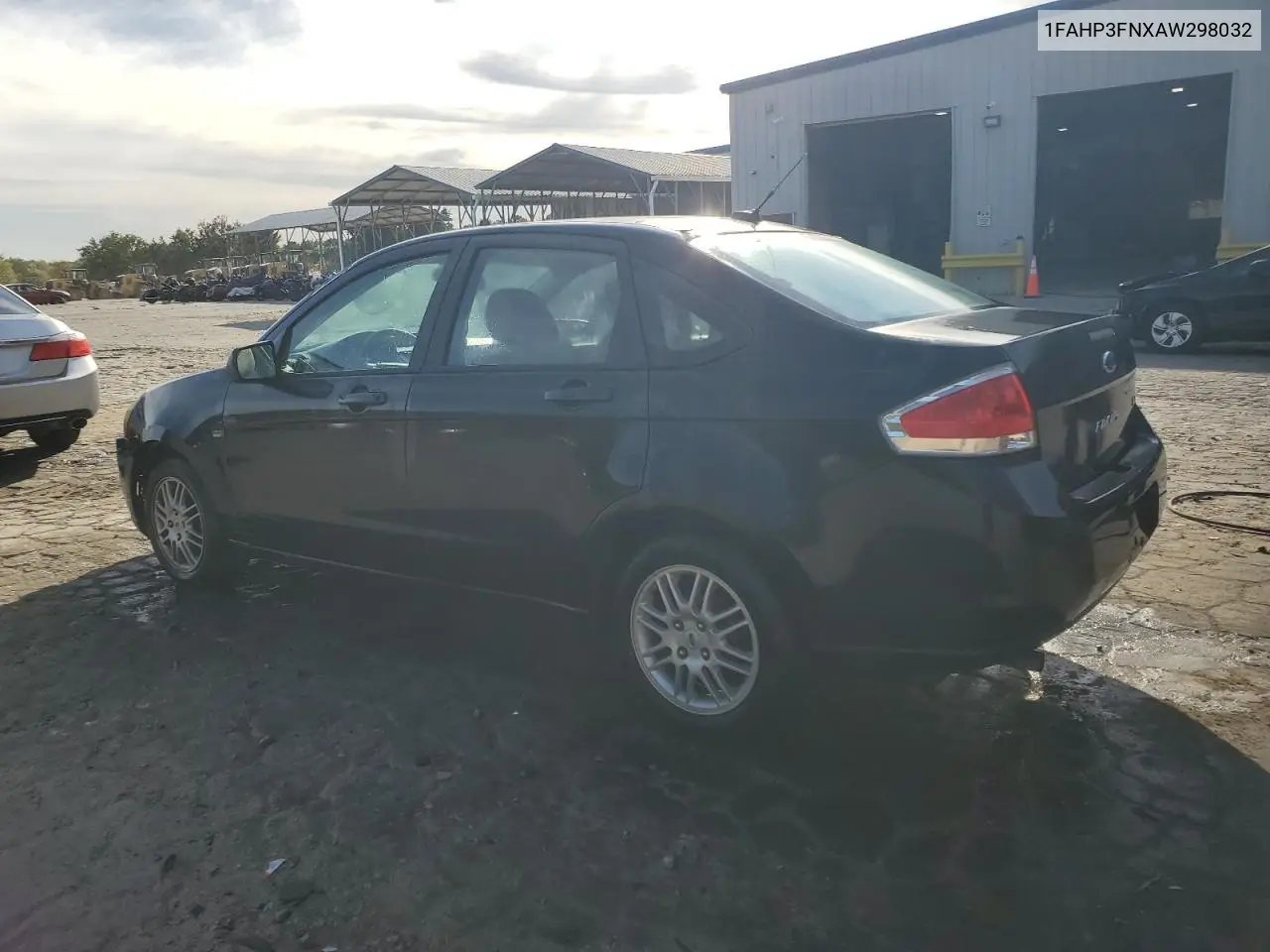 1FAHP3FNXAW298032 2010 Ford Focus Se