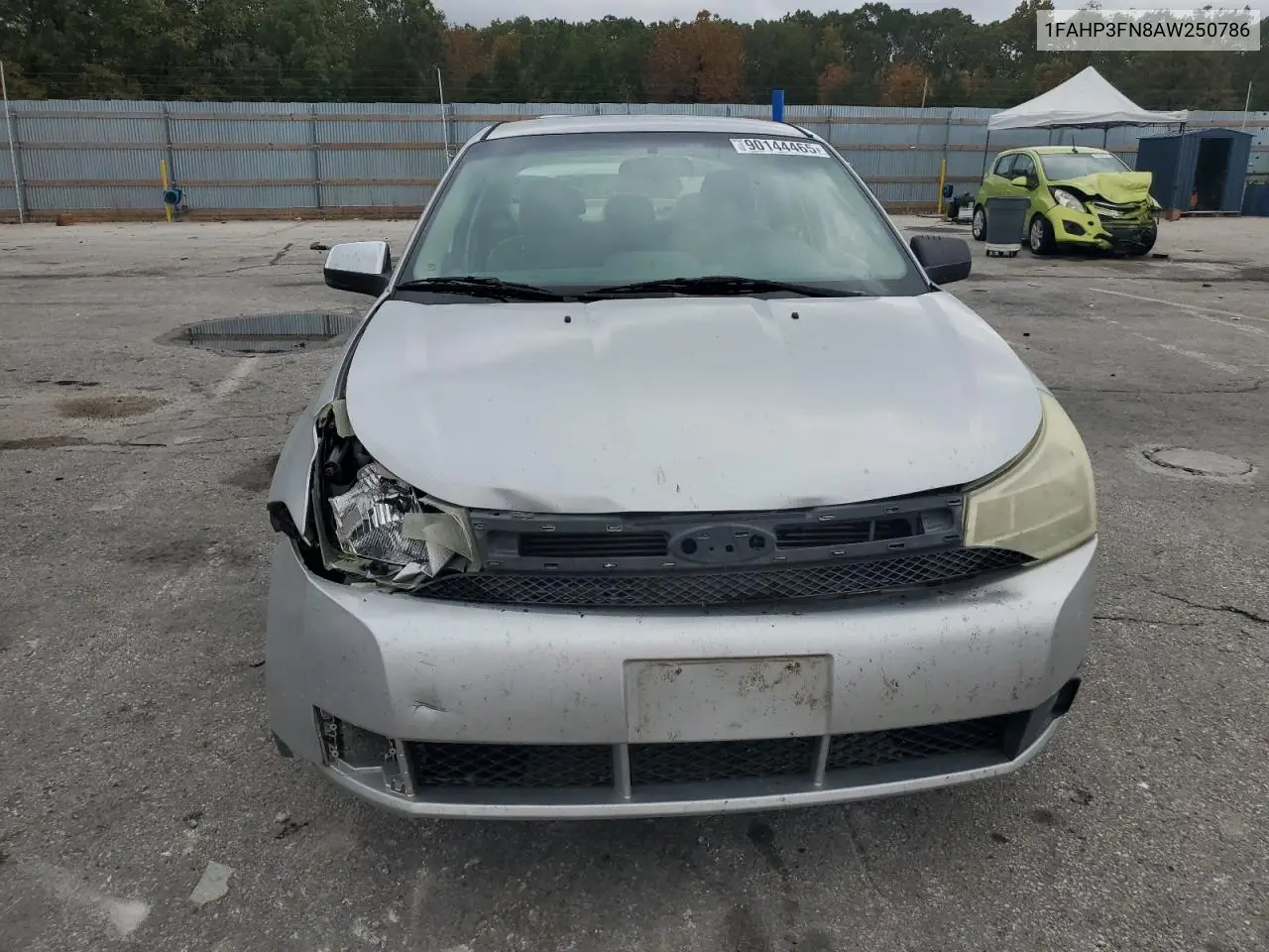 1FAHP3FN8AW250786 2010 Ford Focus Se