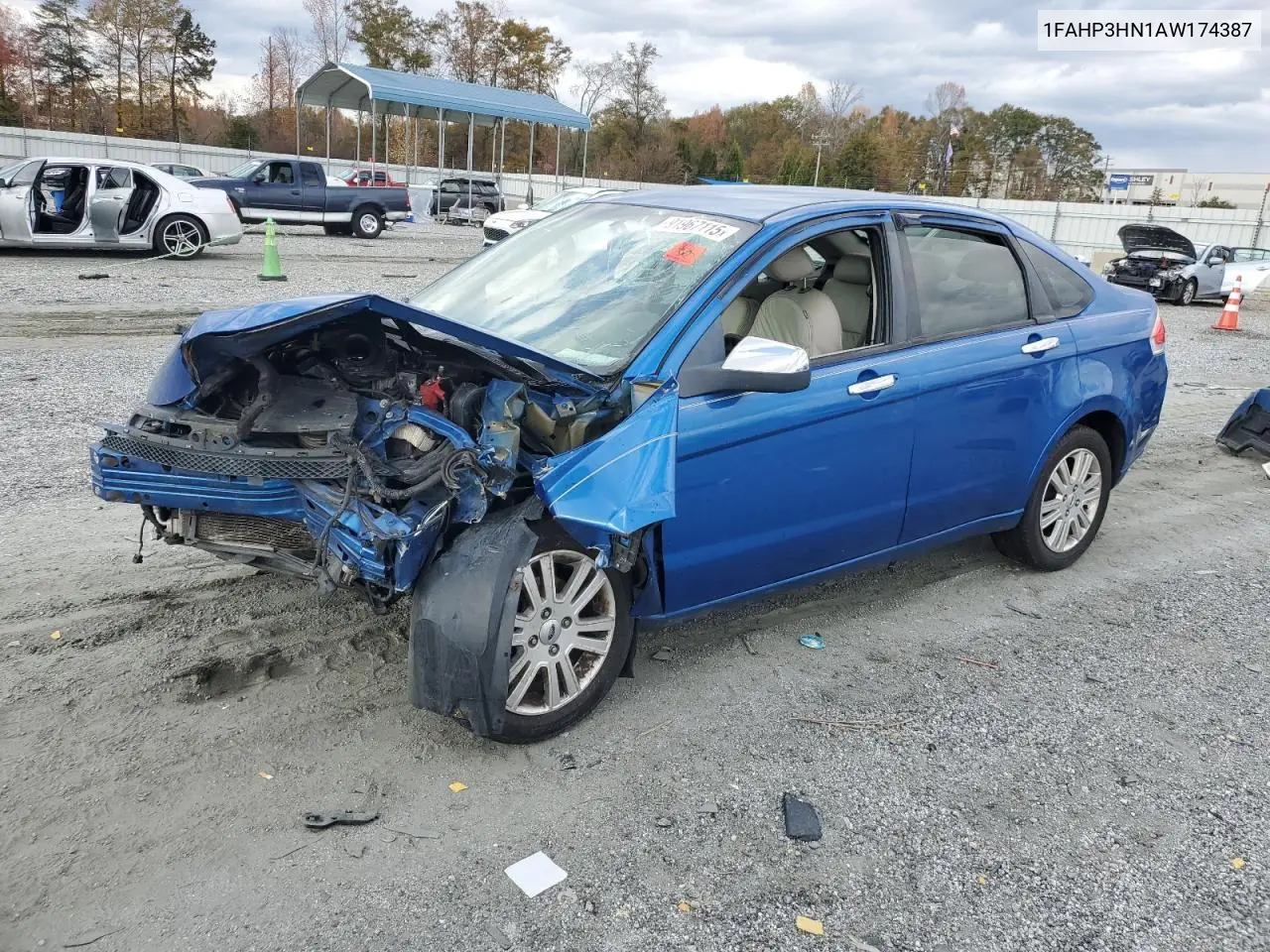 1FAHP3HN1AW174387 2010 Ford Focus Sel
