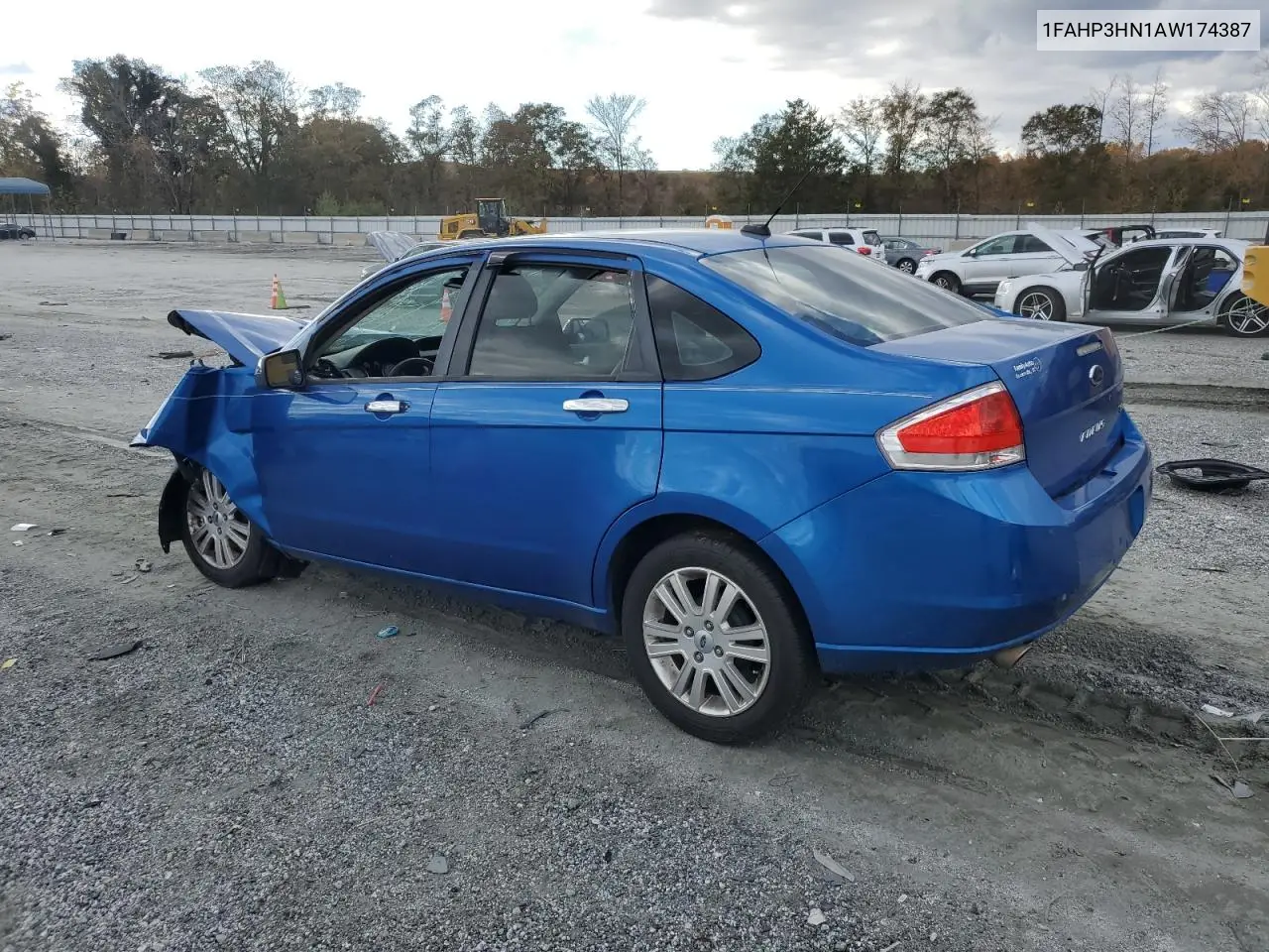1FAHP3HN1AW174387 2010 Ford Focus Sel