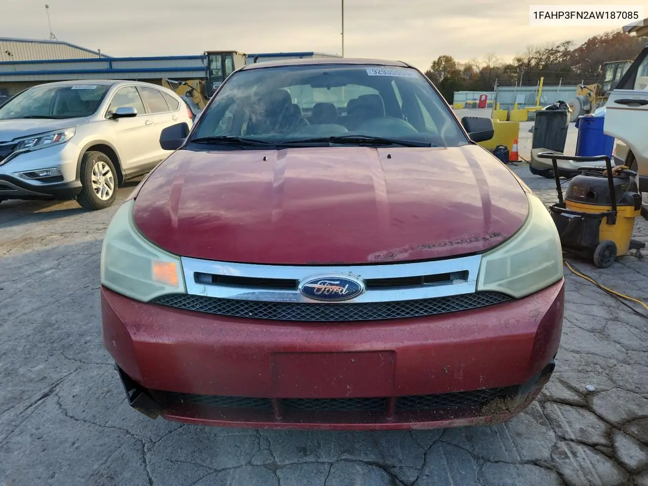 1FAHP3FN2AW187085 2010 Ford Focus Se